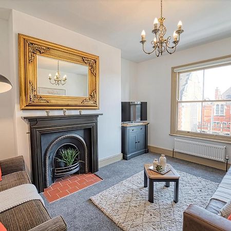 Host & Stay - Upper Tything Apartment Вустер Екстер'єр фото