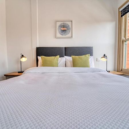 Host & Stay - Upper Tything Apartment Вустер Екстер'єр фото
