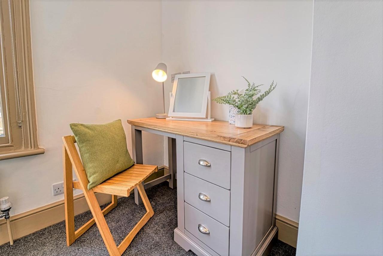 Host & Stay - Upper Tything Apartment Вустер Екстер'єр фото